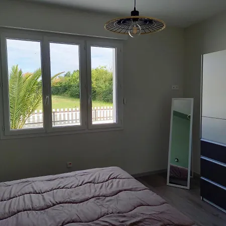 Paradis Domaine Oyat キャンプ場 4*