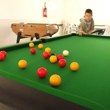 Parque de Campismo Paradis Domaine Oyat Le Fenouiller