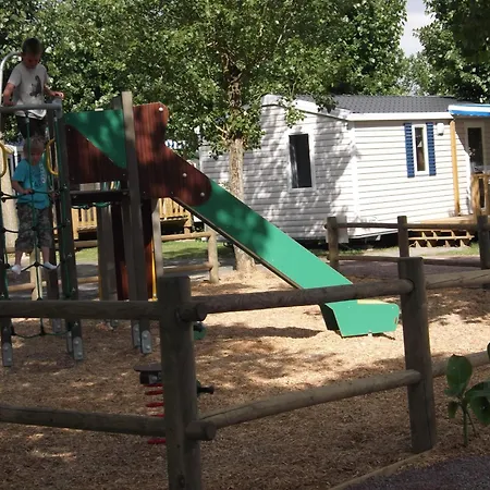 Paradis Domaine Oyat 4* Le Fenouiller