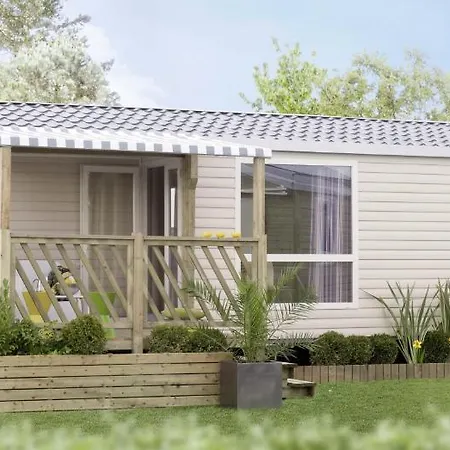 Paradis Domaine Oyat Parque de Campismo Le Fenouiller