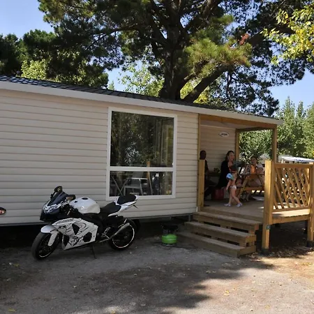 Paradis Domaine Oyat Campsite