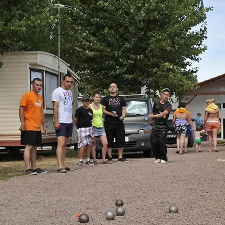 Paradis Domaine Oyat Campsite