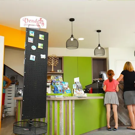 Paradis Domaine Oyat 4* Le Fenouiller