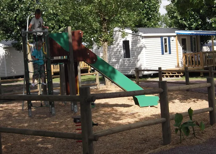 Paradis Domaine Oyat 4* Le Fenouiller