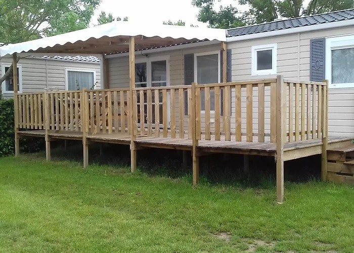 Camping Paradis Domaine Oyat