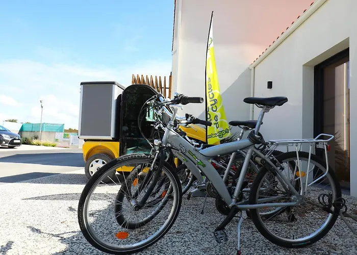 Paradis Domaine Oyat Camping 4*