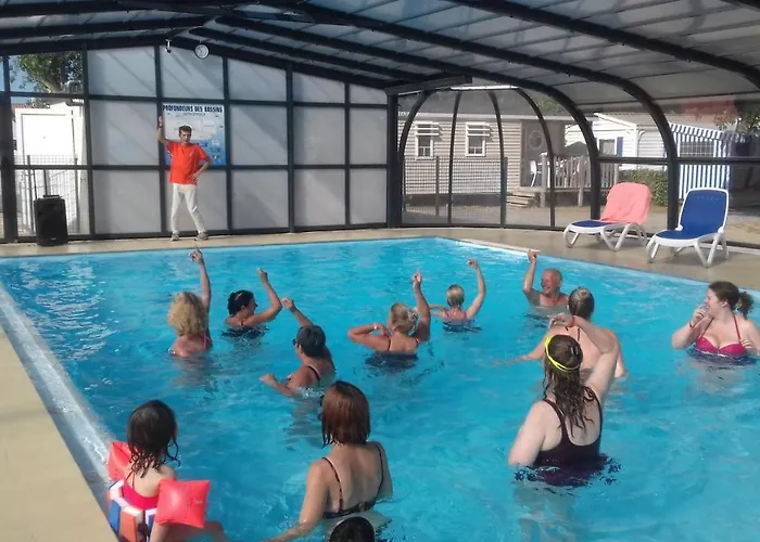 Paradis Domaine Oyat 4*