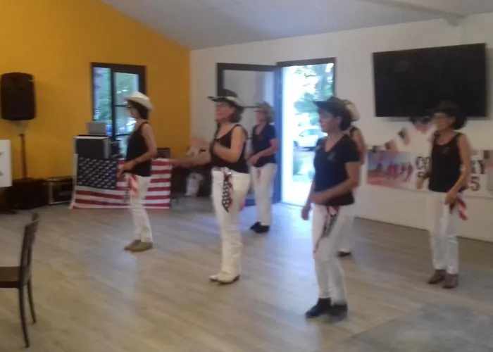 Paradis Domaine Oyat Κάμπινγκ 4*